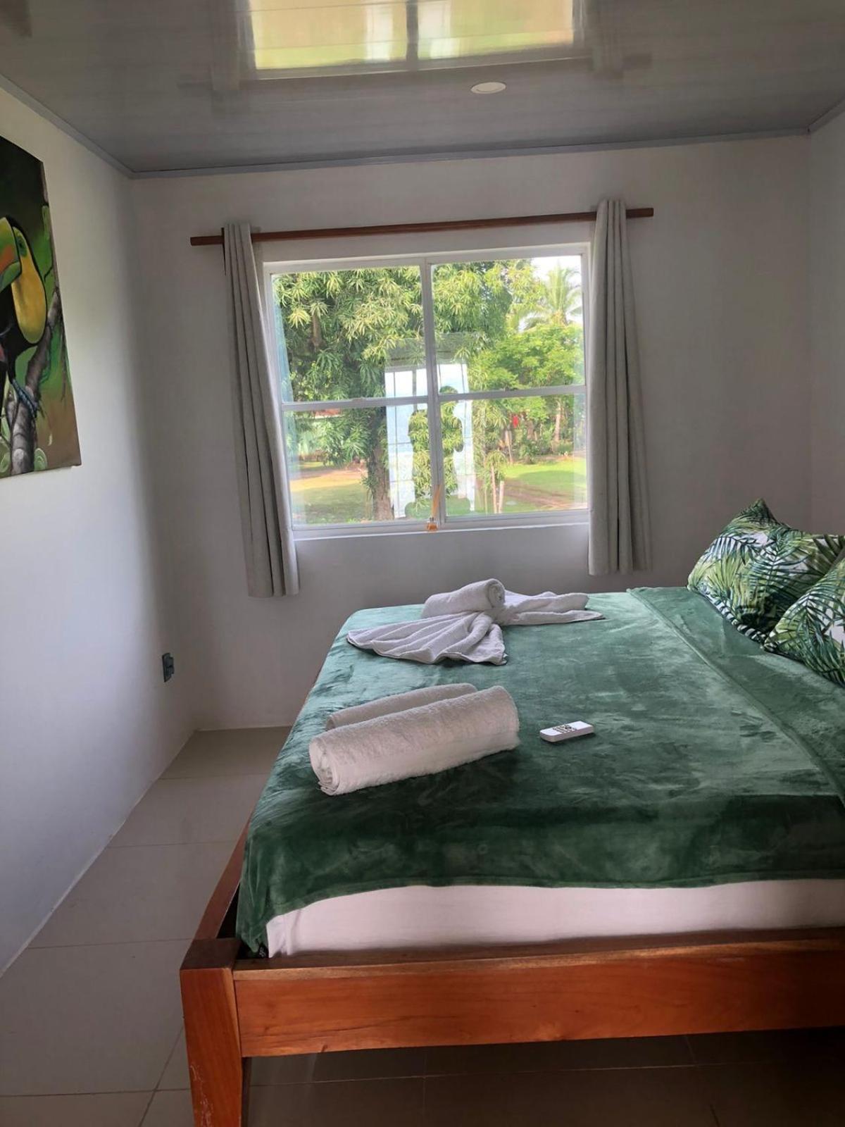 Emerald Luxe Suites South End Екстериор снимка